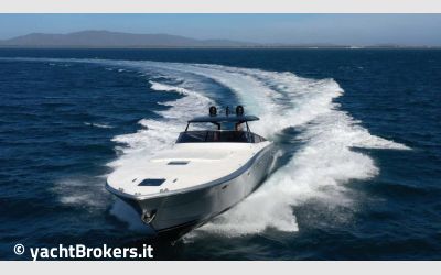 Itama  Itama 54 charter