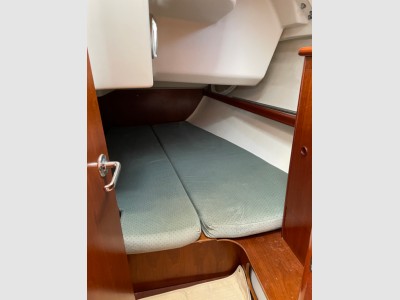 Beneteau Oceanis 381