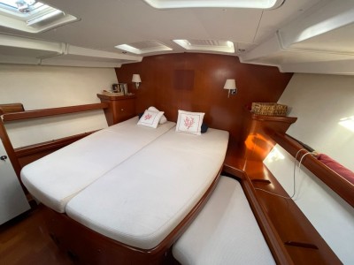 Beneteau Oceanis 523