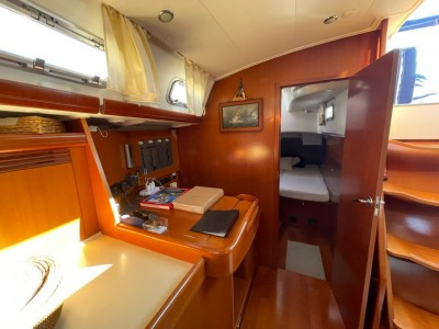Beneteau Oceanis 523