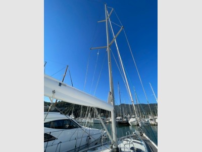 Beneteau Oceanis 523