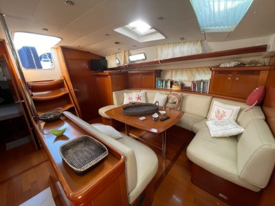 Beneteau Oceanis 523