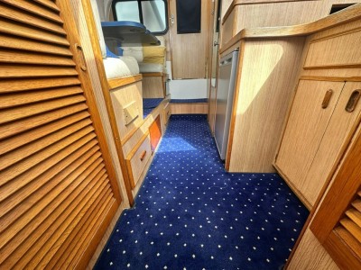 Bertram Yachts Bertram 28 Fly