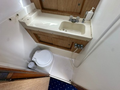 Bertram Yachts Bertram 28 Fly