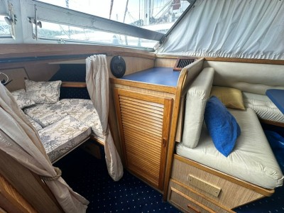 Bertram Yachts Bertram 28 Fly