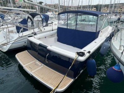 Tiara Yachts  Tiara 2900 Coronet