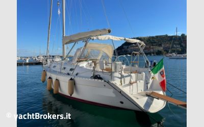 Beneteau Oceanis 381 usato