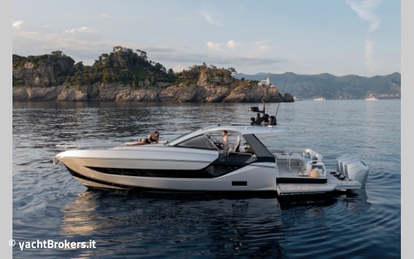 Azimut Verve 48