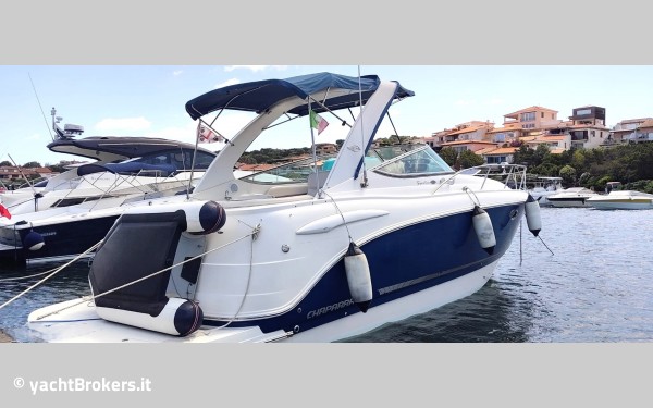 Chaparral Signature 310
