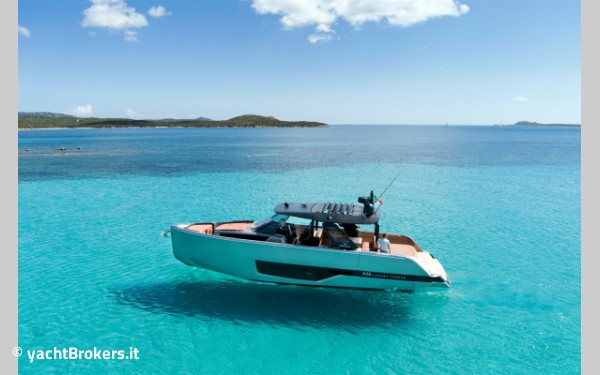 Cranchi A 46 Luxury Tender