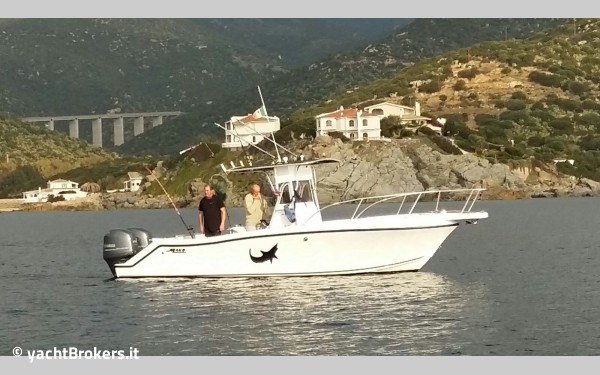 Mako Marine Mako 252