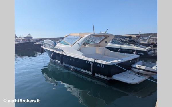 Riviera Marine 4000 Offshore