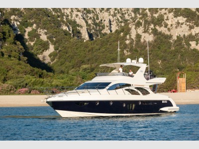 Azimut 62e