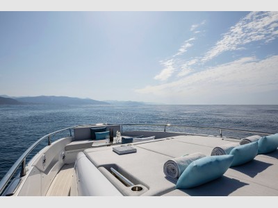 Azimut Verve 48