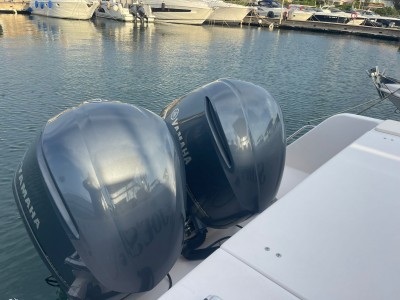 Grady White Boats 305 Express
