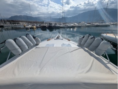 Hatteras 50 Convertible