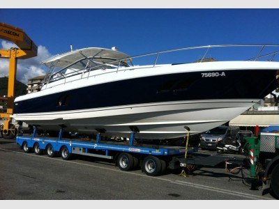 Intrepid 475 Sport Yacht