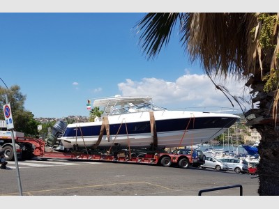 Intrepid 475 Sport Yacht