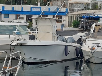 Mako Marine Mako 252