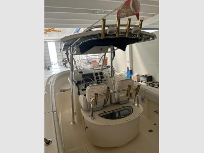 Pursuit C 310 Center Console