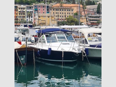 Tiara Yachts 2900 Coronet