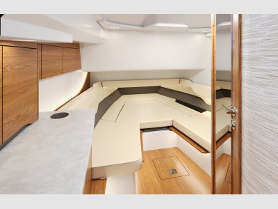 Tiara Yachts 35ls