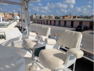 Tiara Yachts 3900 Convertible