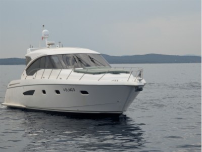 Tiara Yachts 5800 Sovran