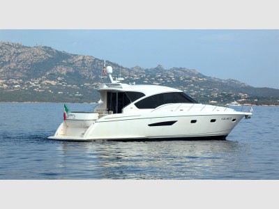 Tiara Yachts 5800 Sovran
