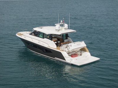 Tiara Yachts Ex 54