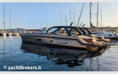 Apex Yachts Apex 60 charter