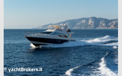 Azimut 62E charter