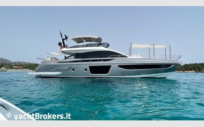Azimut S7 M/Y 2023 usato