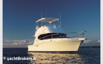 Riviera Marine 33 Flybridge usato