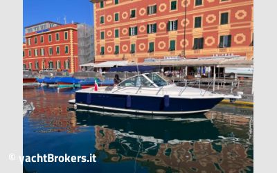 Tiara Yachts 2900 Coronet usato