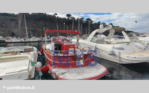 Cantieri Venere 28 Flash