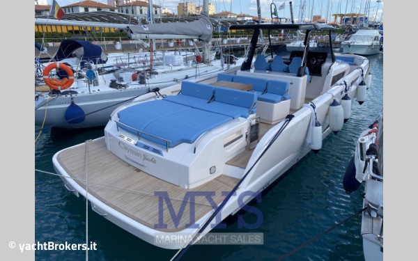 Cayman Yachts 400 Wa New