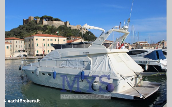 Ferretti Yachts Altura 45