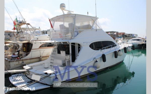 Hatteras 54 Convertible