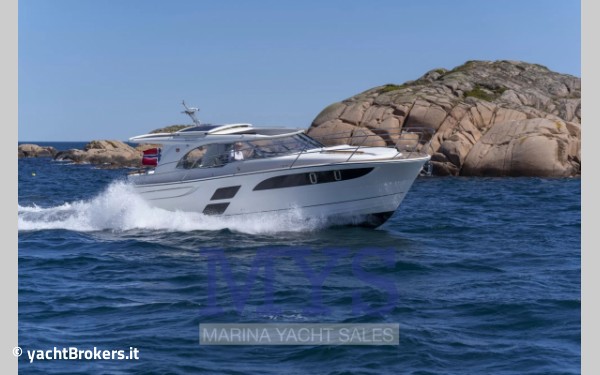 Marex 360 Cabriolet Cruiser