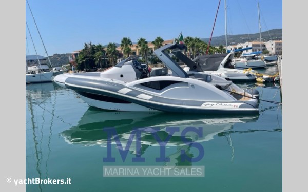 Python Yacht C 33