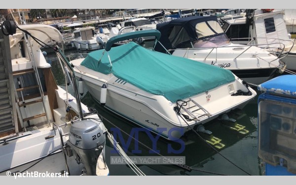 Sea Ray 27 Overnighter