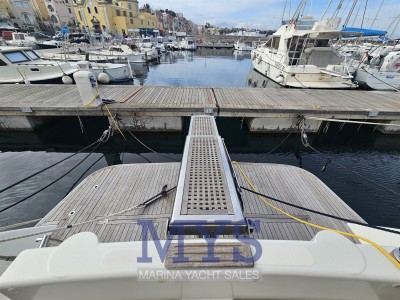 Azimut 43