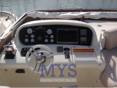 Azimut 62