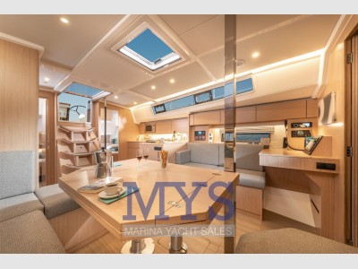 Bavaria C42