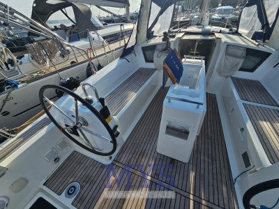 Beneteau Oceanis 38.1