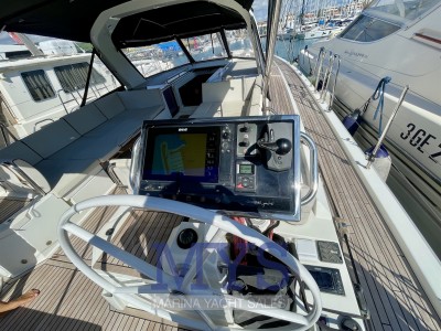 Beneteau Oceanis Yacht 62