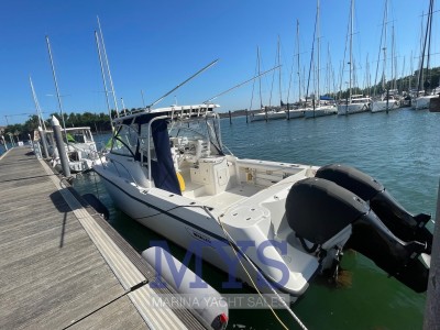 Boston Whaler 305 Conquest