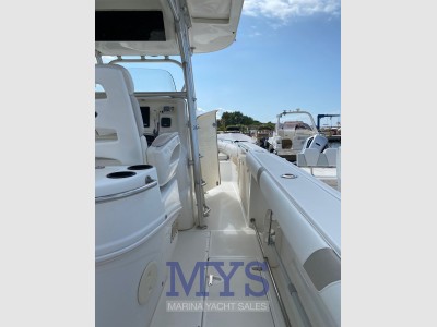 Boston Whaler 320 Outrage