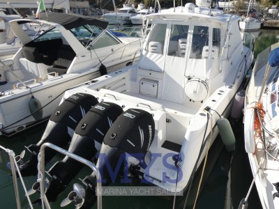 Boston Whaler 345 Conquest